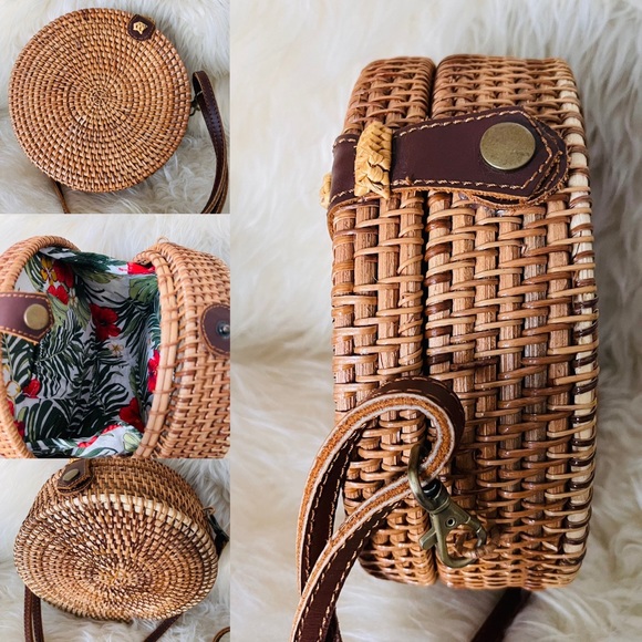 Handbags - Wicker Rattan Round Crossbody Bag